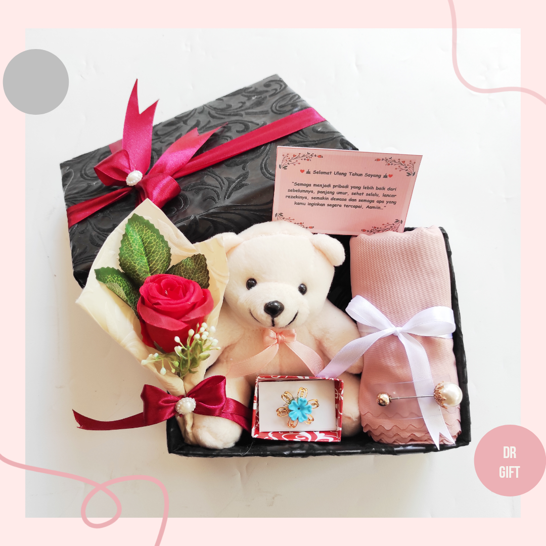 Hampers Hijab Hadiah Kado Cewek Pacar