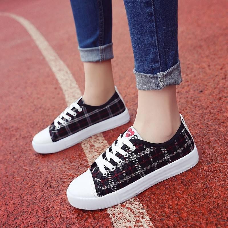 Rosty GRACIA Sneakers Wanita / Sepatu Wanita / Sepatu Sneakers Wanita / Bestseller / Terlaris / BISA BAYAR DI TEMPAT (COD)