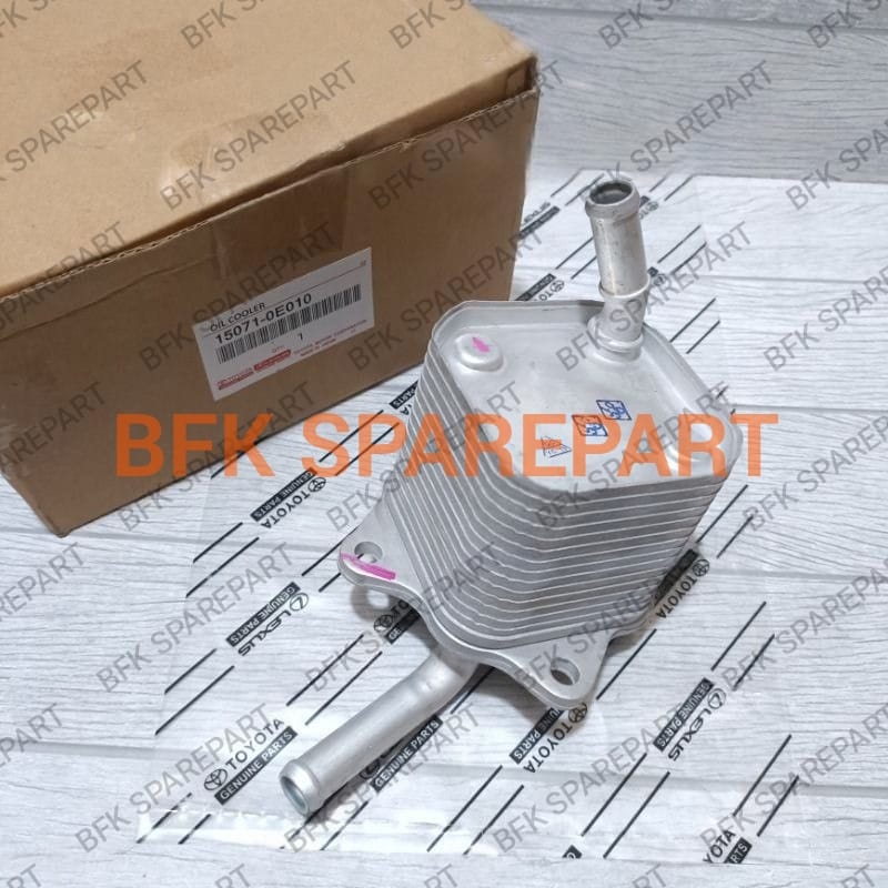 Oil Cooler Coler Mesin Toyota Hilux Revo Diesel 1GD/2GD 2015-Up Original Giá 950,000 Đồng*Miễn phí vận chuyển