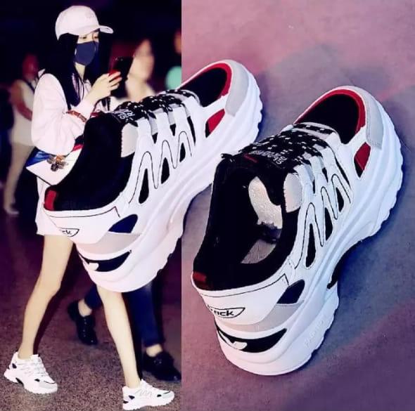 Sepatu Sneaker Wanita fashion terbaru