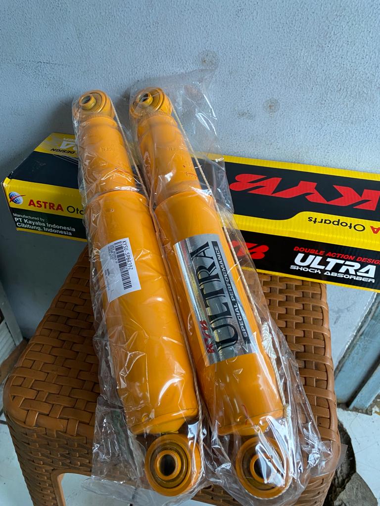 SHOCKBREAKER BELAKANG TOYOTA AVANZA VELOZ RUSH XENIA TERIOS KYB ULTRA 1 SET Harga 555,000 rupiah*Gratis Ongkir
