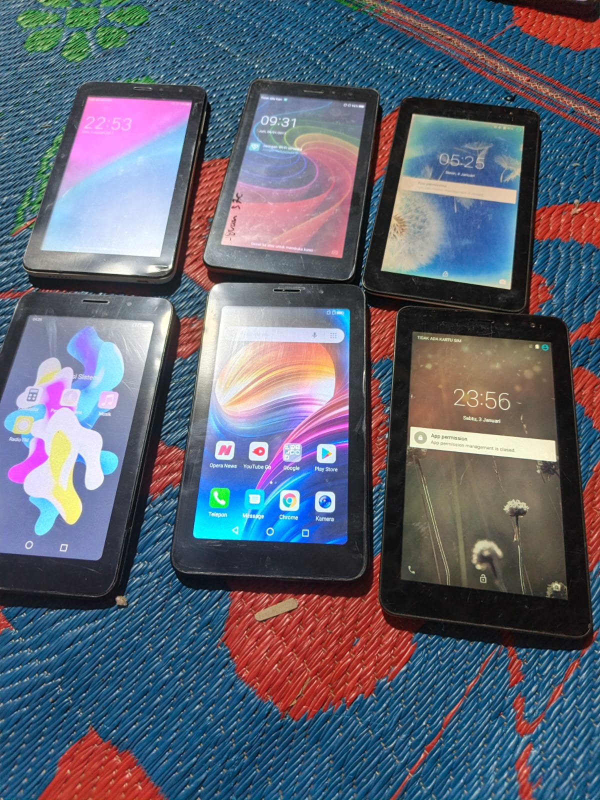 MURAH MERIAH TABLET 7INCHI NORMAL SIAP PAKAI SECOND BERKUALITAS Harga  200,000 Ringgit*Penghantaran Percuma