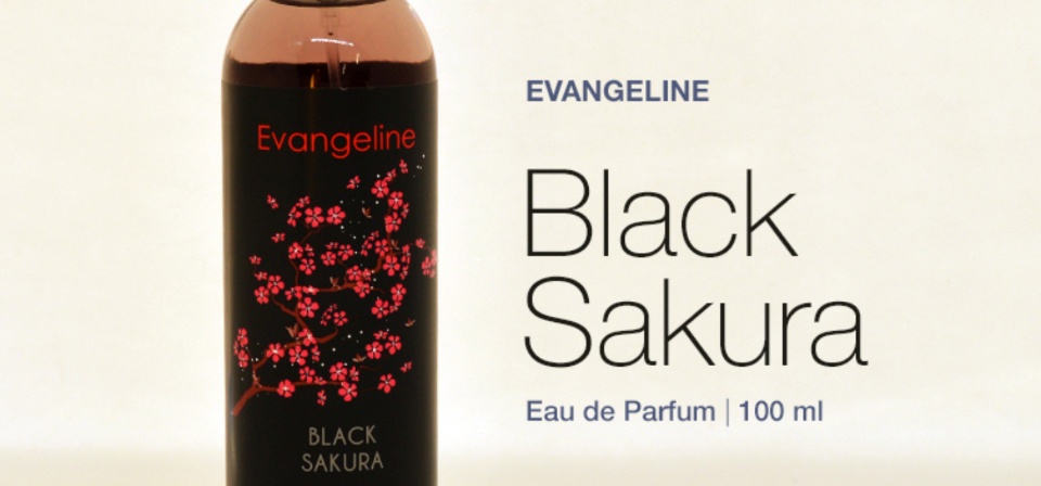 Sakura 100ml Evangeline Black Sakura Review Sakura Series